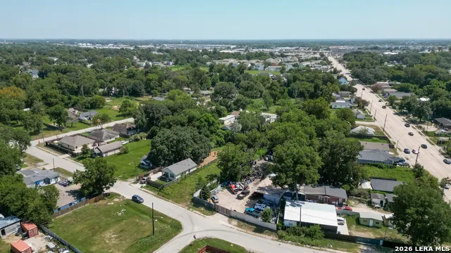 7306 Knox St. Houston, TX 77088