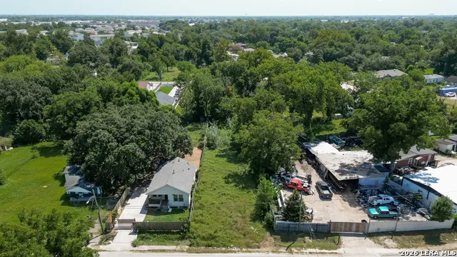 7306 Knox St. Houston, TX 77088