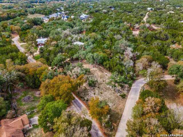 112 Woodacre Dr. Wimberley, TX 78676