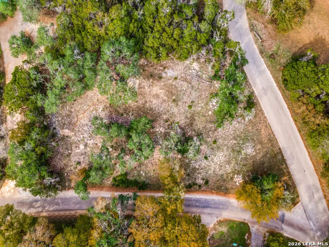 112 Woodacre Dr. Wimberley, TX 78676
