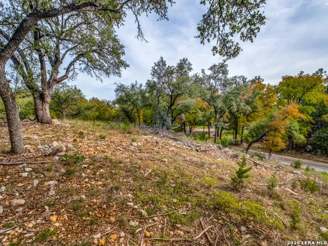 112 Woodacre Dr. Wimberley, TX 78676
