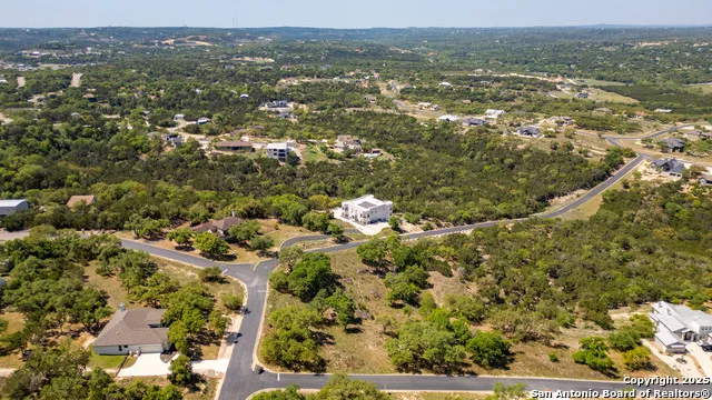 2480 BELLA VIS Canyon Lake, TX 78133