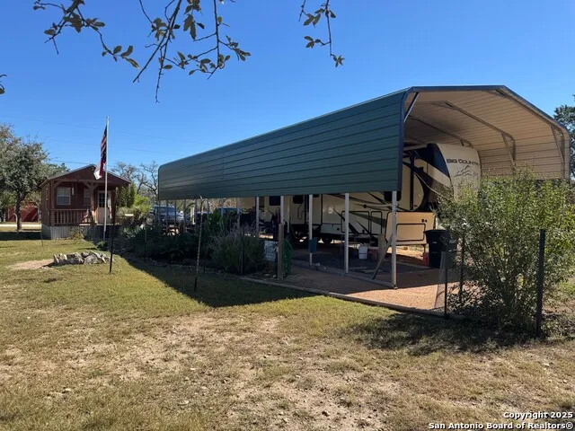 567 River Bend Bandera, TX 78003
