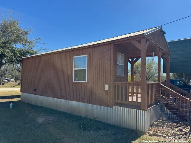 567 River Bend Bandera, TX 78003