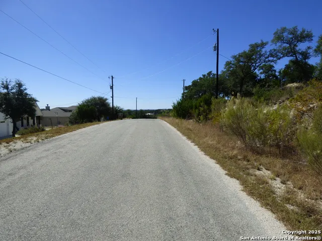 198 Magnolia Meadow Canyon Lake, TX 78133