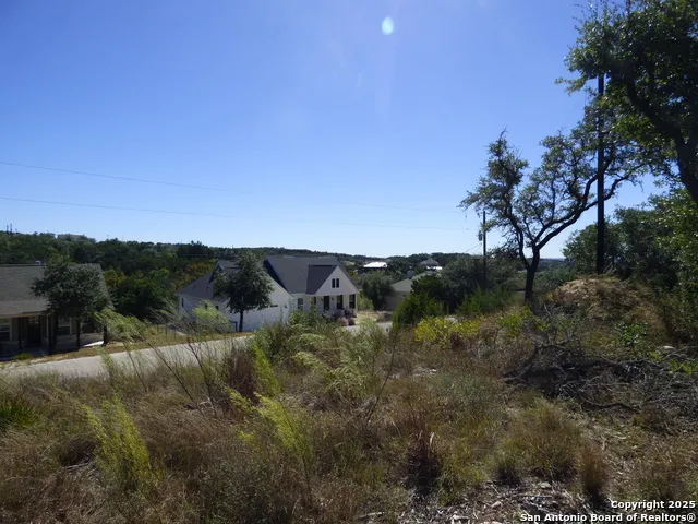 198 Magnolia Meadow Canyon Lake, TX 78133
