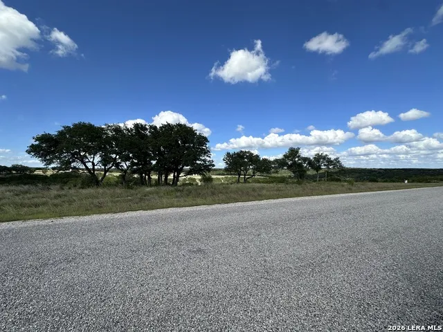 78 Firsching Kerrville, TX 78028