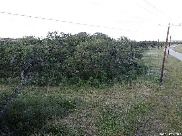 181 Grand Oaks Hondo, TX 78861