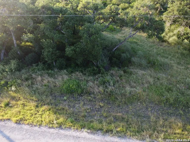 181 Grand Oaks Hondo, TX 78861