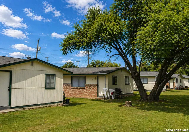 144 W Villaret Blvd Unit 108 San Antonio, TX 78221