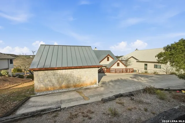 204 Tapatio Dr. W Boerne, TX 78006