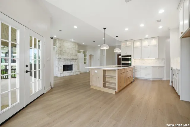 204 Tapatio Dr. W Boerne, TX 78006