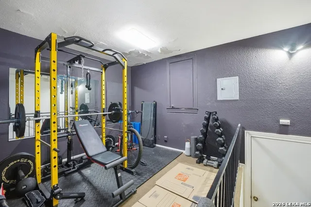 204 Tapatio Dr. W Boerne, TX 78006