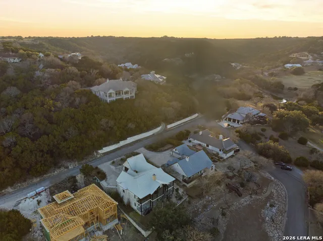 204 Tapatio Dr. W Boerne, TX 78006