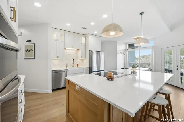 204 Tapatio Dr. W Boerne, TX 78006