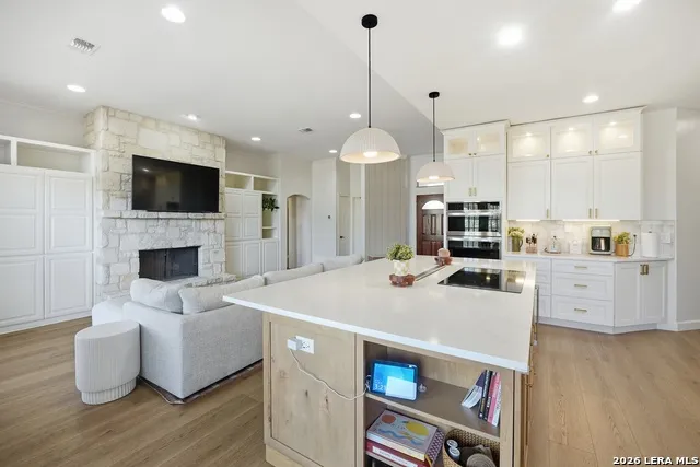 204 Tapatio Dr. W Boerne, TX 78006