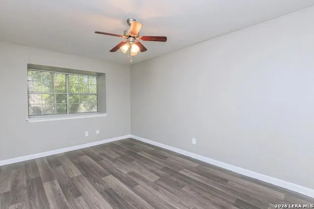 3001 JANE LN Unit 302 Haltom City, TX 76117