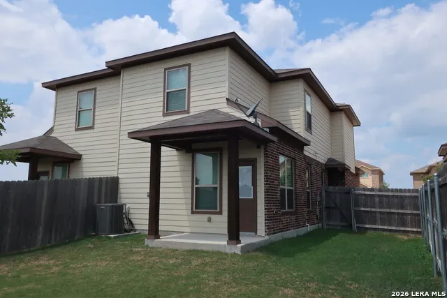 310 CREEKSIDE CURV New Braunfels, TX 78130