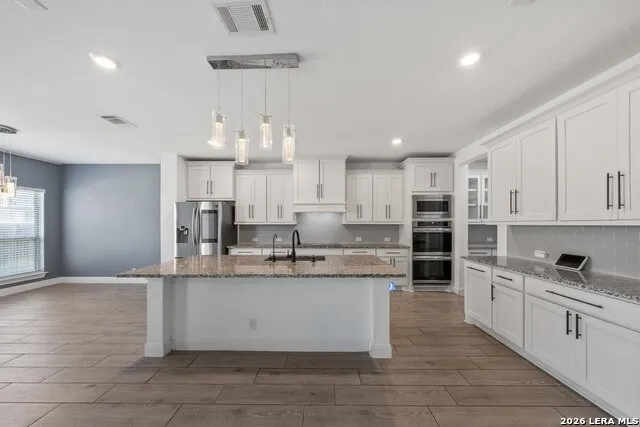 221 Terramar Cibolo, TX 78108