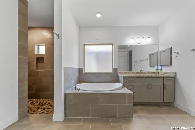 221 Terramar Cibolo, TX 78108