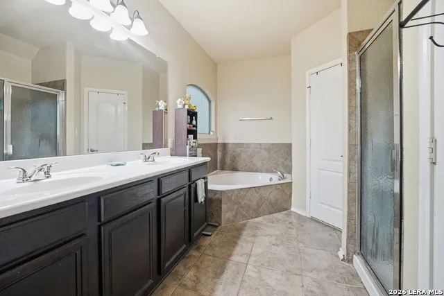 313 Brook Shadow Cibolo, TX 78108