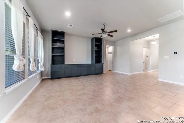 29633 ELKHORN RDG Boerne, TX 78015