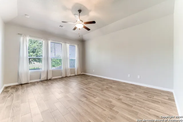 29633 ELKHORN RDG Boerne, TX 78015