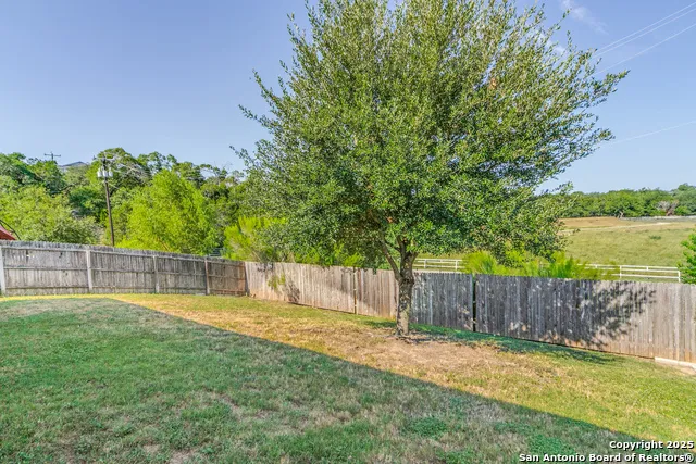 29633 ELKHORN RDG Boerne, TX 78015