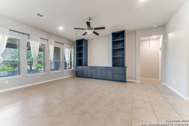 29633 ELKHORN RDG Boerne, TX 78015