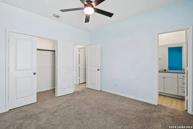 5340 CLOVES COVE St Hedwig, TX 78152