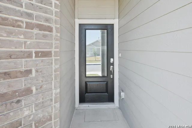 5340 CLOVES COVE St Hedwig, TX 78152
