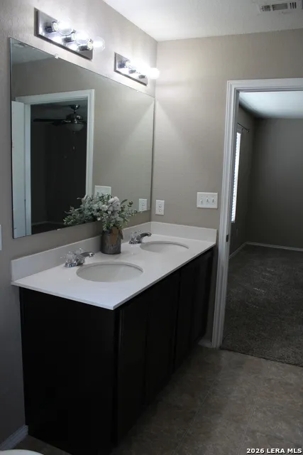 11718 Silver Horse San Antonio, TX 78254