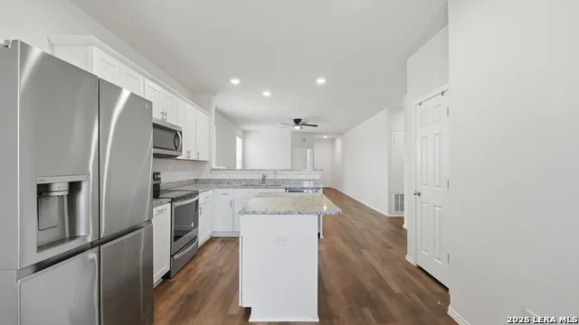 165 Wild Creek Rd Seguin, TX 78155
