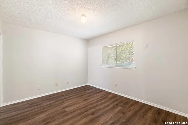 9213 SHADOW CREST DR Unit 9213 Converse, TX 78109