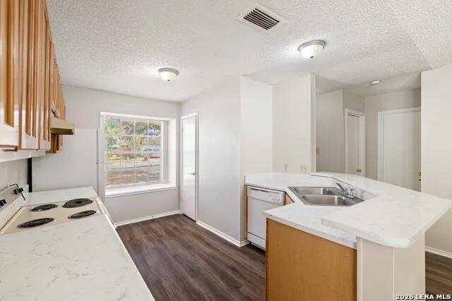 9213 SHADOW CREST DR Unit 9213 Converse, TX 78109