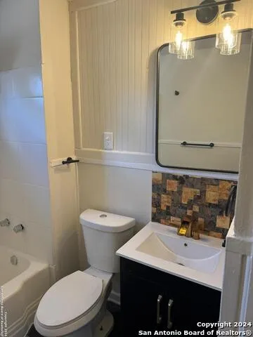 922 McIlvaine Unit 2 San Antonio, TX 78201