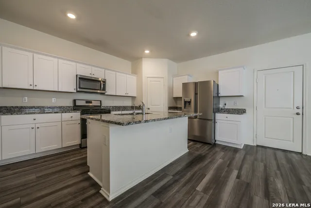 5203 Winding Stream St Hedwig, TX 78152