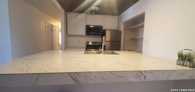 7206 MARBLE CREEK DR San Antonio, TX 78238