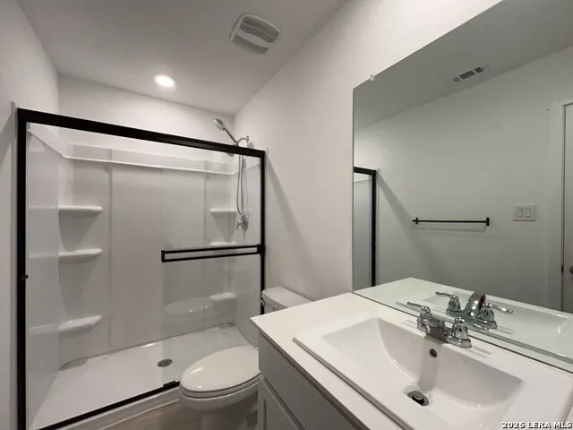 6914 Dorato Ridge Elmendorf, TX 78112