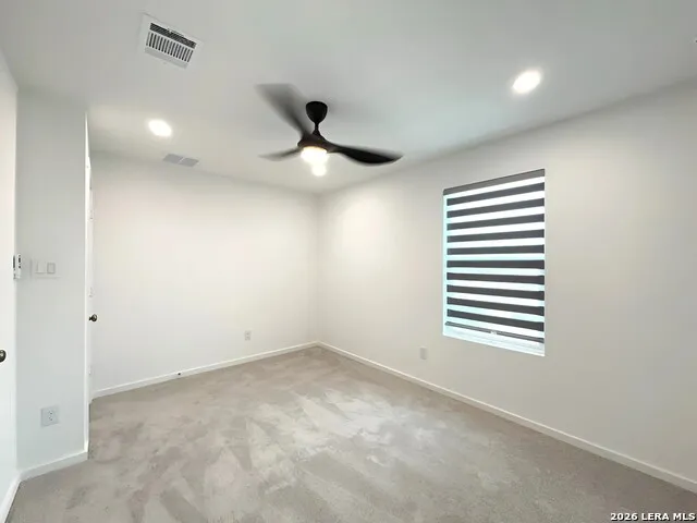 6914 Dorato Ridge Elmendorf, TX 78112