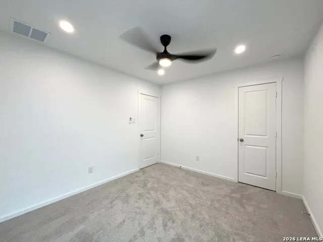 6914 Dorato Ridge Elmendorf, TX 78112
