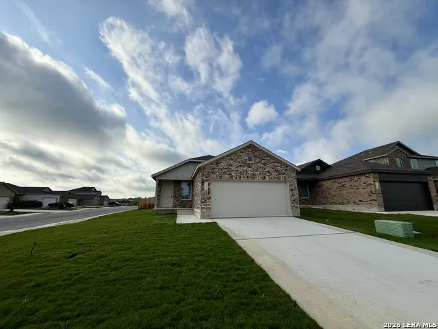 311 MOSCATO RD New Braunfels, TX 78130