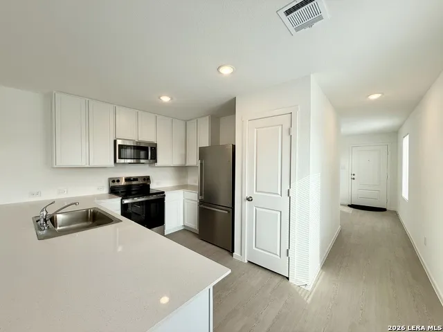 311 MOSCATO RD New Braunfels, TX 78130