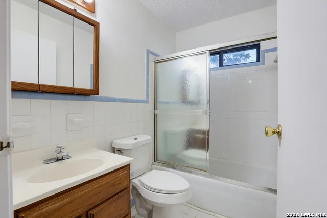 271 WAYSIDE DR San Antonio, TX 78213