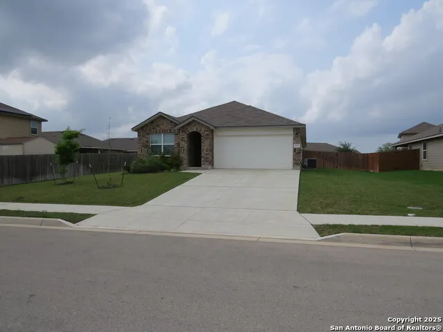117 GRAND RPDS Cibolo, TX 78108