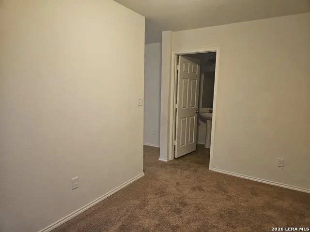 178 Hidden Knoll Selma, TX 78154
