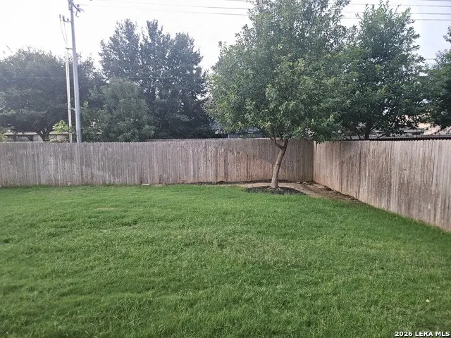 178 Hidden Knoll Selma, TX 78154