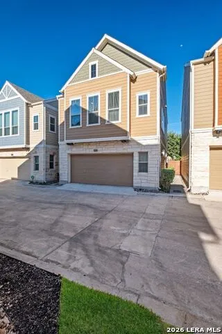 2009 MCCULLOUGH AVE San Antonio, TX 78212