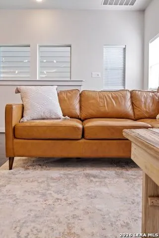 2009 MCCULLOUGH AVE San Antonio, TX 78212