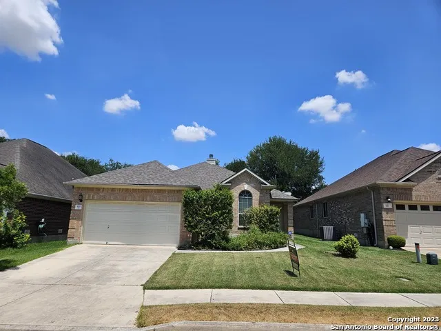 533 THOREAU TRL Schertz, TX 78154